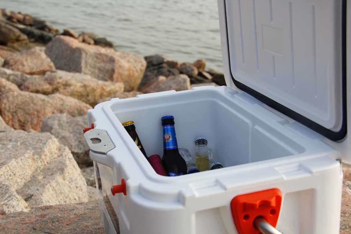 Information On Patio Ice Chests Or Coolers – A Helpful Guide